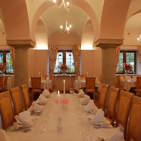 Hotel Karczyce Szálloda Karczyce