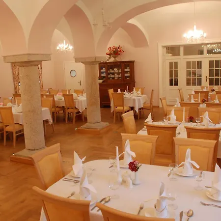 Hotel Karczyce Szálloda Karczyce