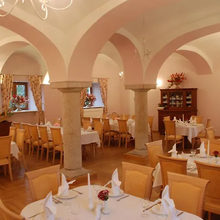 Szálloda Hotel Karczyce Karczyce