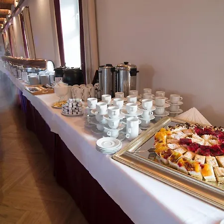 Hotel Karczyce Szálloda