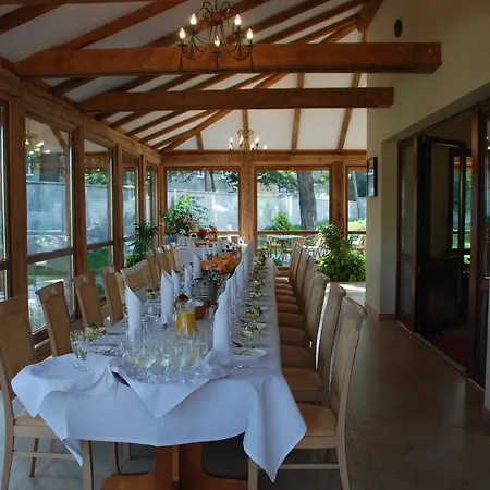 Szálloda Hotel Karczyce Karczyce